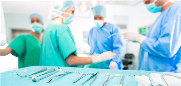 Überfällige Krankenhausreformen nicht verschleppen: So lautet ein Appell der Chirurgen an Bund und Länder.