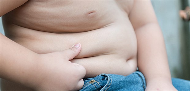 Übergewicht ist eines der vier Hauptsymptome.