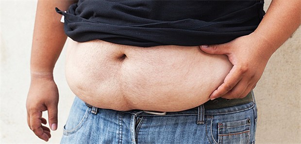 Nach Magen-Op viel weniger Insulin nötig Übergewichtiger Patient: Ein Übermaß an innerem Bauchfett steigert das Risiko, an Diabetes zu erkranken.