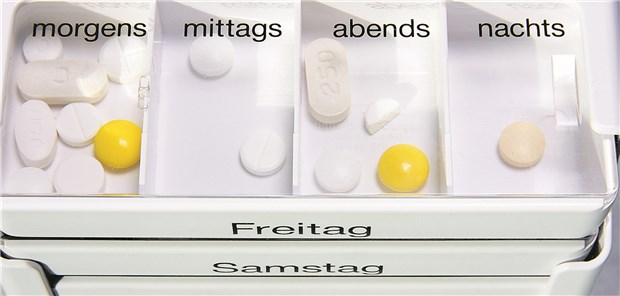 Übermäßig langen Folgeverordnungen für mindestens eine von drei Medikamentenklassen (PPI, Bisphosphonate, Antidepressiva) gab es bei rund 10 Prozent aller untersuchten Patienten.