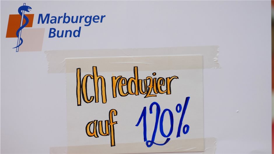 Überstunden: Alltag in der Klinik. 