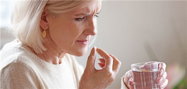 Überzeugt, dass Nutzen und Risiken der Arznei in einem ausgewogenen Verhältnis stehen? Forscher haben Rheumakranke befragt.