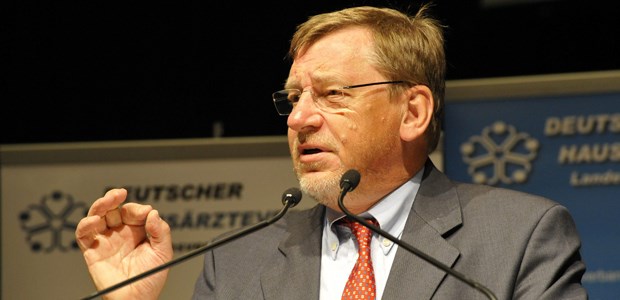 Hausärzte-Chef warnt vor Rückschritt ins letzte Jahrhundert Ulrich Weigeldt, Vorsitzender des Deutschen Hausärzteverbandes.