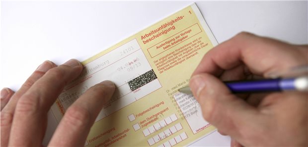 Weniger Krankschreibungen 2020 – und Tele-AU kein Treiber Um zwei Prozentpunkte lag die Krankmeldungsquote dieses Jahr niedriger als im Juni 2019.