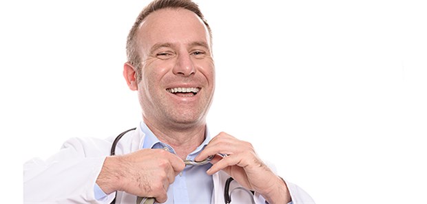 Umkleidezeit ist als Mehrarbeitszeit zu vergüten, so das Bundesarbeitsgericht.