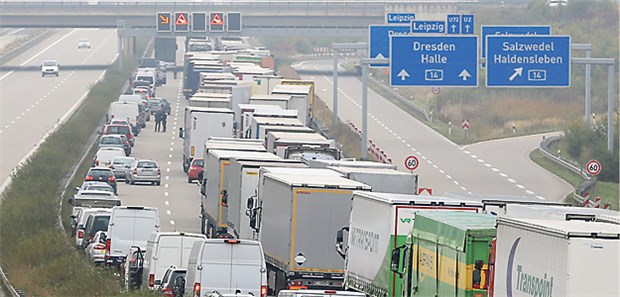 Perspektive für junge Ärzte? Und täglich grüßt der Stau – wer will da als junger Arzt schon aufs Land pendeln?
