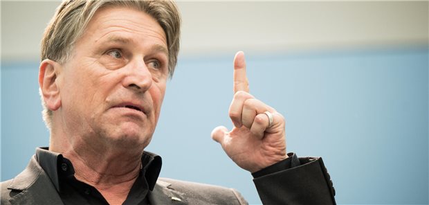 „Ungeeignetes Tool“: Baden-Württembergs Gesundheitsminister Manfred Lucha (Grüne).