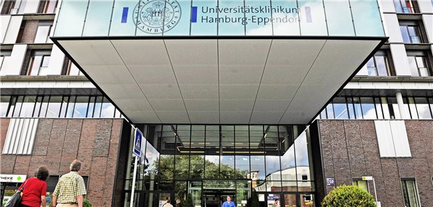 Wissenschaftsminister drängen Spahn zu höheren Hilfen Universitätskliniken – wie hier das UKE in Hamburg – haben teils hohe Verluste im laufenden Jahr in Folge der Corona-Pandemie angekündigt.