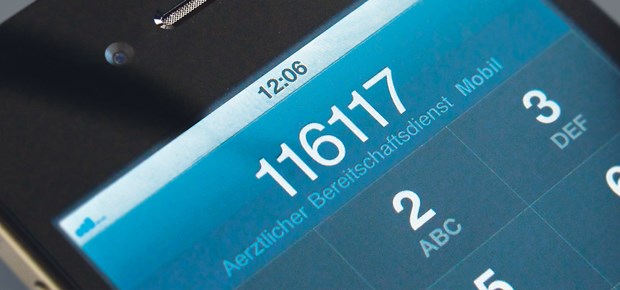 Langsam klingelt's Unter 116 117 ist der ärztliche Bereitschaftsdienst zu erreichen. Vielerorts gelten die alten Nummern aber weiterhin.