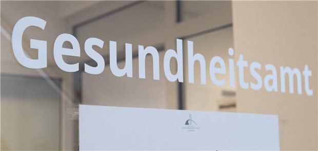 Schlechte Noten für Gesundheitsämter Unterdurchschnittlich fielen die Ergebnisse bei Kontakten mit den Gesundheitsämtern im Zusammenhang mit der Corona-Pandemie aus.