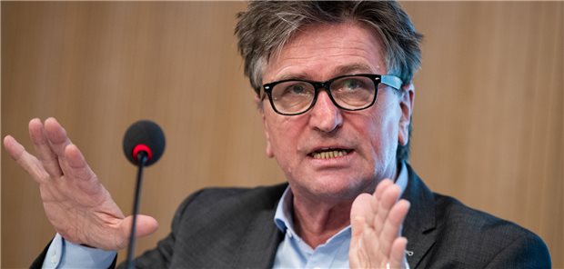  Manfred Lucha (Grüne), Gesundheitsminister in Baden-Württemberg. 