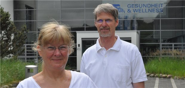 Wie Ärzte die Urlauber in Schach halten wollen Ursula und Harald Jedicke aus St. Peter Ording fürchten sorgloses Verhalten der Touristen.