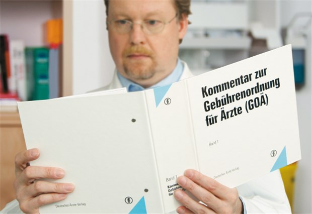 "Vergreisende Tarife, Kampf um Junge" Veraltet und prozessanfällig: die Gebührenordnung für Ärzte. © ill