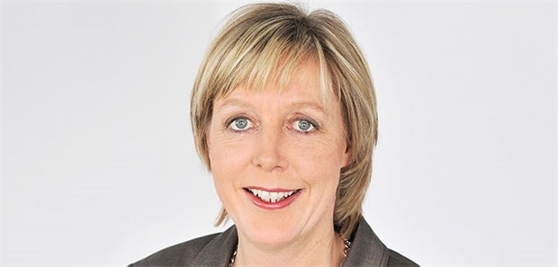 Sieben Empfehlungen für eine Klinikreform Verbandschefin Ulrike Elsner präsentierte das Gutachten von vdek und RWI in Berlin.