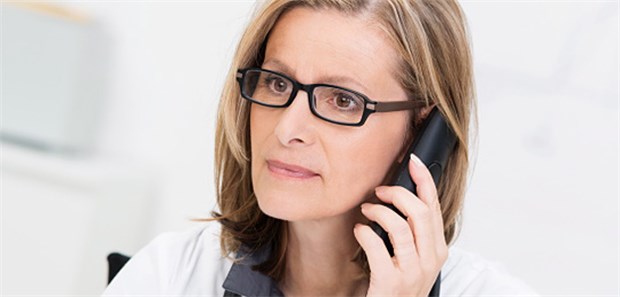 Hotline von Ärzten für Ärzte kommt Verdacht auf Kindesmisshandlung? Eine neue Hotline soll Ärzte unterstützen.