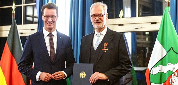 Psychiatrie-Professor Schneider bekommt Bundesverdienstorden Verdienstorden für Professor Frank Schneider