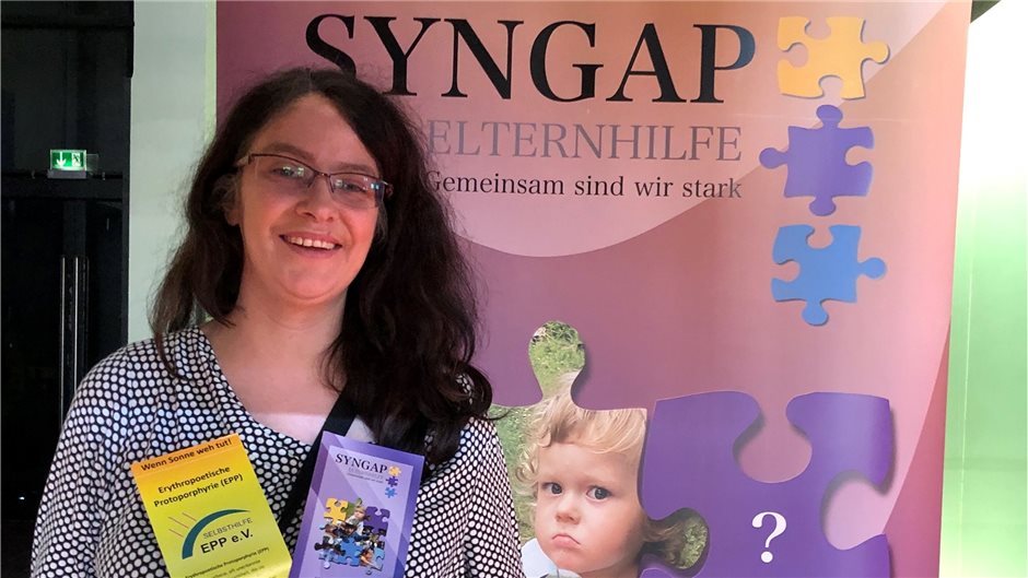 Verena Schmeder leidet selbst an Erythropoetischer Protoporphyrie und hat zwei S...