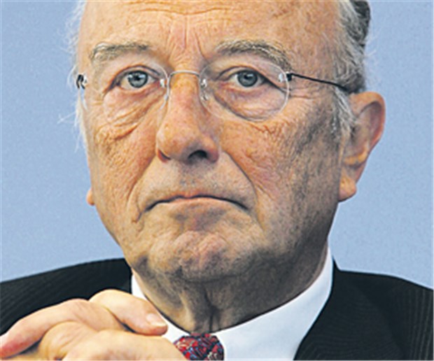 Werbung für Geldanlage: Promi-Experten haften Verfassungsrechtler Rupert Scholz warb mit seinem Gesicht für ein Anlageprodukt. Das BGH hält ihn für haftbar.