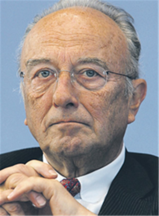Gesundheitsreform ein Fall für Karlsruhe? Verfassungsrechtler und Gutachter Professor Rupert Scholz.