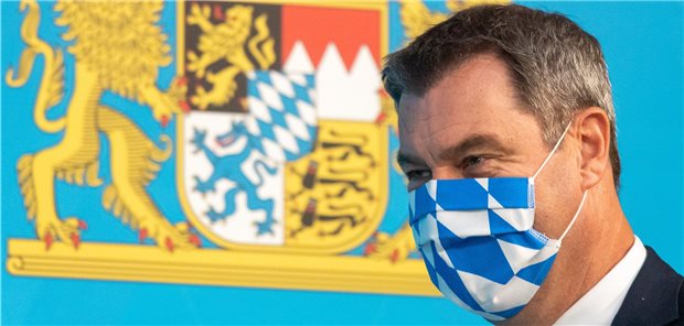Bayerns Schulen beginnen mit Corona-Maskenpflicht Verkündete am Montag die Ergebnisse des Corona-Schulgipfels: Bayerns Ministerpräsident Markus Söder (CSU).