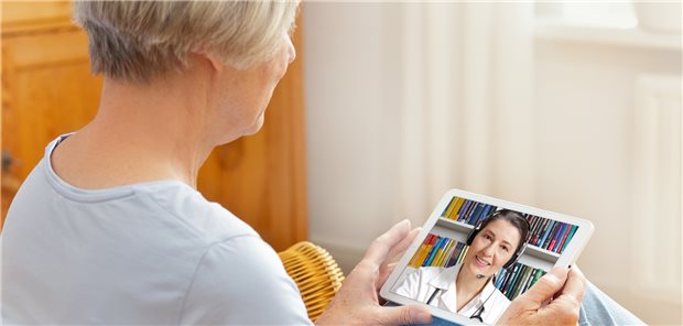 Videosprechstunde: In Deutschland haben 17 Prozent der Diabetes-Patienten während der Pandemie telemedizinische Termine wahrgenommen, ist ein Ergebnis einer Studie. (Symbolbild mit Fotomodellen)