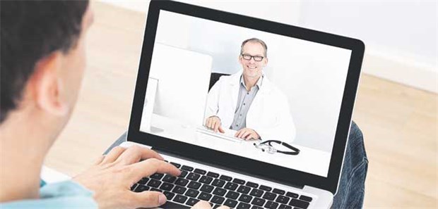 Krankenkasse prescht vor Videosprechstunde: Ist der Patient mit seinen Beschwerden schon in der Praxis gewesen, ist das berufsrechtlich kein Problem.