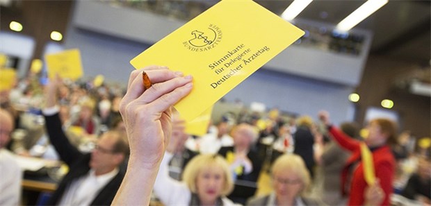 Der Abschlusstag in der Nachlese Viele Abstimmungen waren am Freitag zum Abschluss des Ärztetags angesagt.