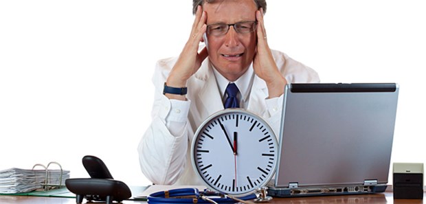 Viele Ärzte kennen das: Überstunden.