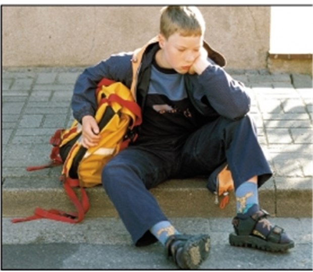 Die Angst, in der Schule zu versagen, plagt viele Jugendliche Viele Kinder fühlen sich von Mitschülern gehänselt.