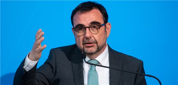 Energiekrise: Holetschek befürchtet „Knock-out“ von Kliniken und Heimen „Viele Kliniken und Gesundheitseinrichtungen unseres Landes stehen vor dem Knock-out“: Bayerns Gesundheitsminister Klaus Holetschek (CSU).