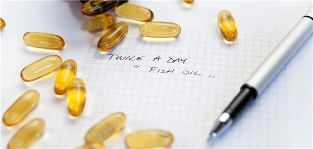 Fischöl-Supplementierung: Positive Effekte für herzkranke – negative für herzgesunde Menschen Viele Menschen nehmen Fischöl-Kapseln und wollen ihrer Gesundheit etwas Gutes tun. Ein chinesisches Team hat nun gezeigt, ob sich Fischöl gut oder schlecht aufs Herz auswirkt.