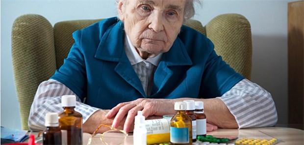 'Ein Zuwenig an Antikoagulation tötet' Viele ältere Patienten erhalten nicht nur ein Medikament. Mit einem Konzept will Professor Martin Wehling eine rationale, individualisierte Pharmakotherapie ermöglichen.
