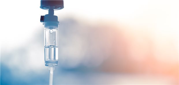 Vitamin-C-Infusionen haben auch in der Schmerztherapie ihren Stellenwert. (Symbolbild)