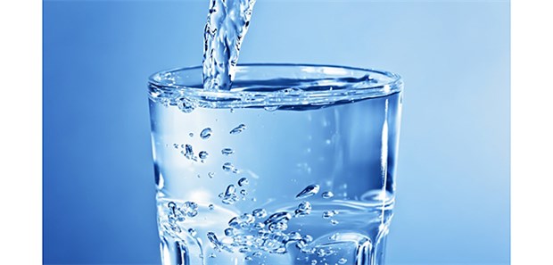 Vom exotischen Nischenprodukt zum Trendgetränk Vom Gletscherwasser aus Island bis zum Kristallbesetzten Protz-Wasser: Heute gibt es über 500 Sorten Mineralwasser.