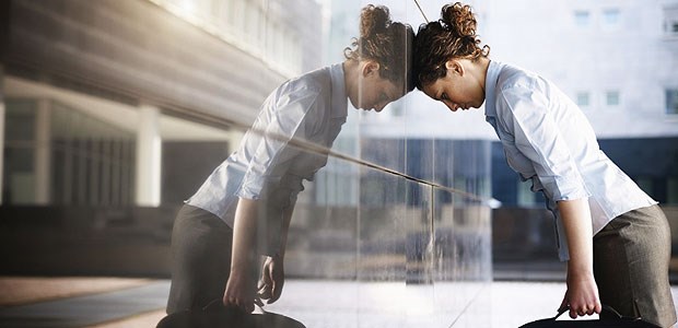 Immer mehr Fehltage wegen psychischer Leiden Von der Arbeit ausgelaugt - an psychischen Störungen wie Burn-out oder Depression leiden Frauen in Thüringen fast doppelt so häufig wie Männer.