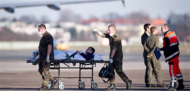 Bedingt abwehrbereit durch fehlende Ärzte Vor allem Allgemeinärzte fehlen den Truppen der Bundeswehr. © picture-alliance / dpa