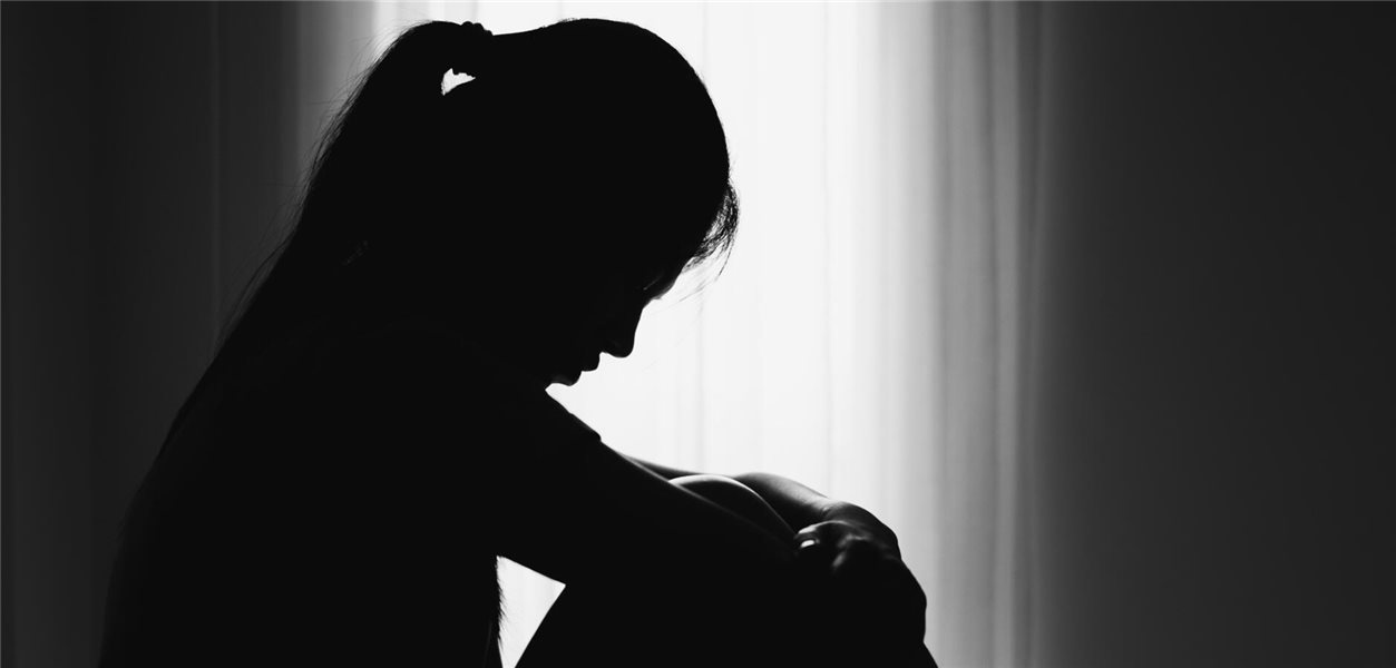 Altersgerecht behandeln : Depressive Störungen bei Kindern und ...
