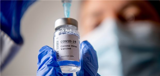 Vorsicht ist geboten im Umgang mit dem Corona-Impfstoff. (Symbolbild)