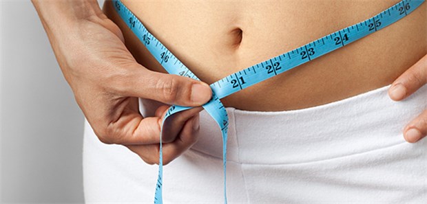 Low-Carb-Diät erleichtert offenbar das Abnehmen Vorteil bei einer Diät mit wenig Kohlenhydraten: Der Verbrennungsumsatz scheint angekurbelt zu werden. Das legen Daten einer aktuellen Interventionsstudie nahe.