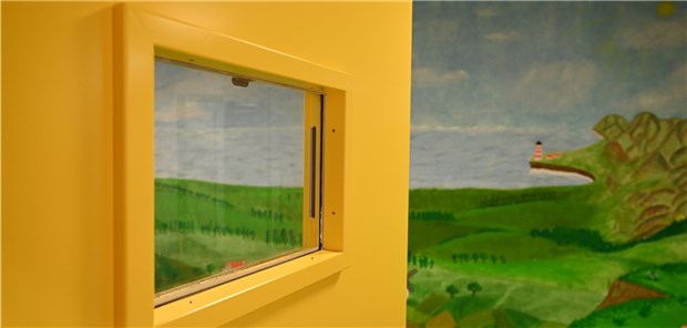 Maßregelvollzug – mehr Klinik als Knast Wände auf den Stationen werden von Patienten bemalt und gestaltet – die Atmosphäre soll therapiefreundlich sein.