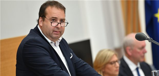 Kinderschutzgesetz im Saarland lockert Schweigepflicht „Wahrscheinlich werden wir nicht alles verhindern können“, sagte Saarlands Sozialminister Magnus Jung (SPD) zum am Mittwoch beschlossenen Kinderschutzgesetz.