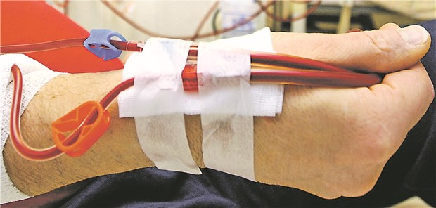 Wann an die Dialyse? Darüber sollten Ärzte und Patienten gemeinsam entscheiden, fordern US-Nephrologen.