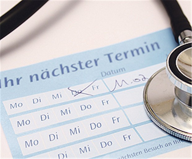 Terminservicestellen regen Ärzte auf Wann gibt es den nächsten Termin beim Facharzt? Künftig sollen Patienten auch über Servicestellen bei der KV Termine vermittelt bekommen.