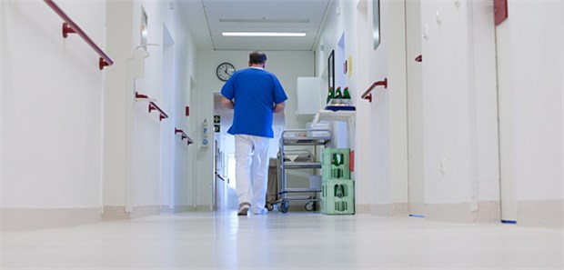 Kliniken setzen auf Whistleblower Warum hat das niemand früher gemerkt? Diese Frage taucht nach Morden durch Pfleger in Kliniken immer auf.
