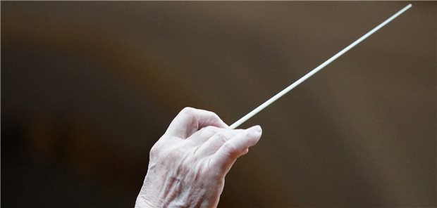 Wie stark soll der Staat das Gesundheitwesen dirigieren? Was ist die Rolle des Staates in der Gesundheitspolitik: Moderieren oder dirigieren?