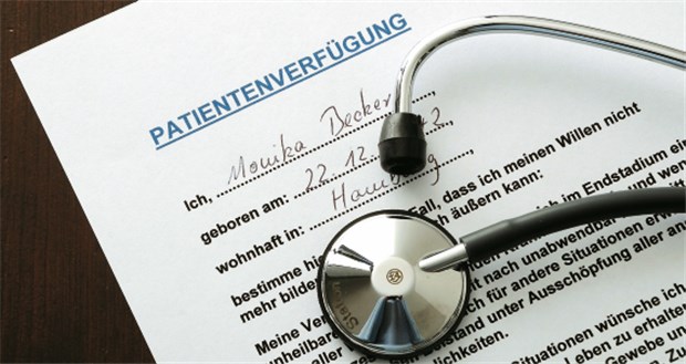 Letzter Heilversuch für die Patientenverfügung Was ist eine Patientenverfügung rechtlich wert, inwiefern bindet sie Ärzte - das ist umstritten.