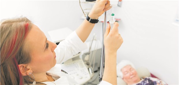 Was lässt sich zur optimalen Therapie mit der Infusion kombinieren? Für Patienten mit follikulärem Lymphom gibt es hier eine neue Option.