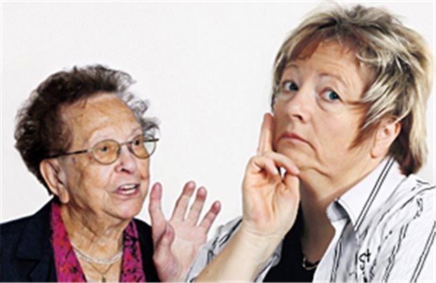 Demenz - kein Wort ist unsinnig Was will sie nur von mir? Verstörend ist, Demenzkranke wörtlich zu nehmen.