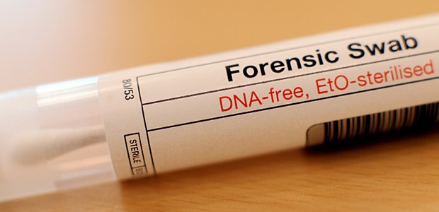 Verwandtschaft bei Gentests tabu Wattestäbchen für DNA.