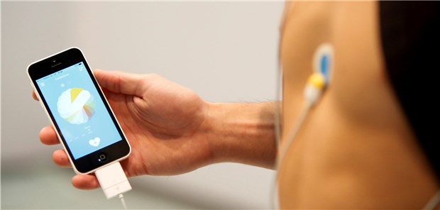„Wearables“ ermöglichen eine stark erweiterte Diagnostik, etwa bei Herzrhythmusstörungen. 